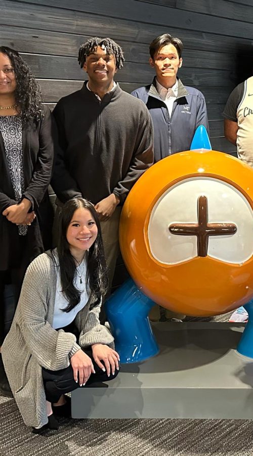 Students and employees at Fetch headquarters in spring 2024